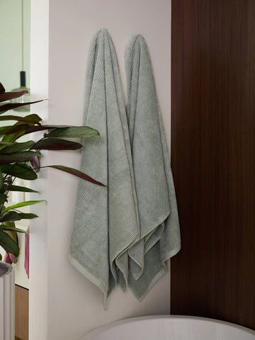 Ribbed Terry Bath Towels
