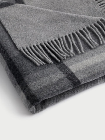Lucca Throw - Last Chance