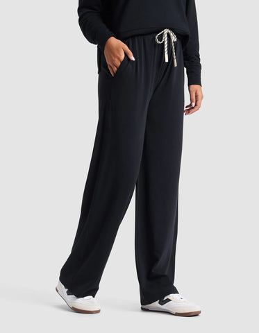 Women's Studio Wide Leg Pant